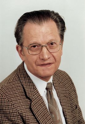 Bernhard Grom